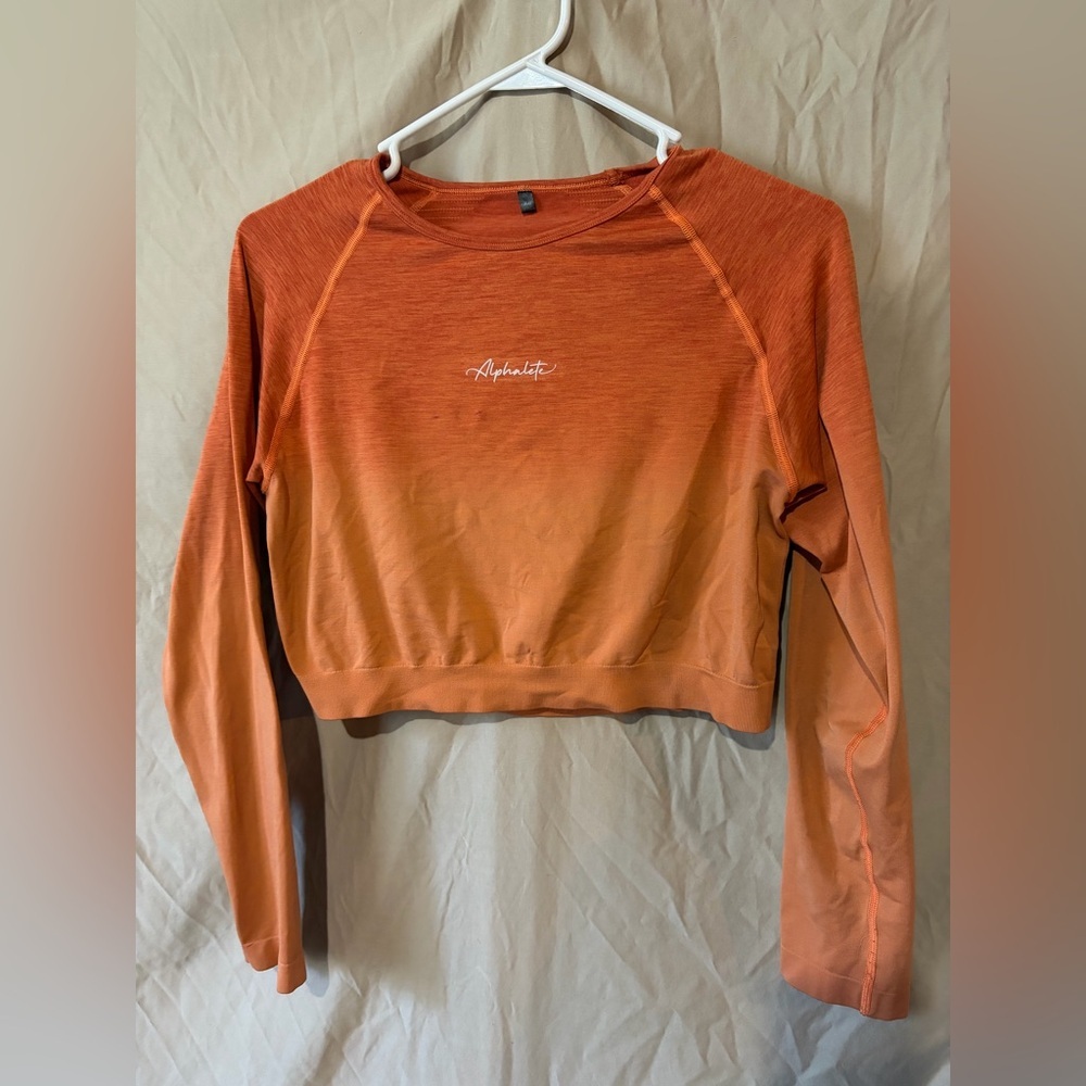 Alphalete long sleeve